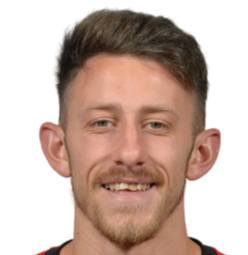 https://img.szsjwj.com/img/football/player/ce7f237112a4c2665ce21bc7d127feed.png